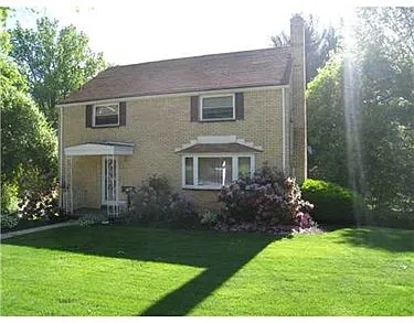 1884 Atkinson Pl photo 1