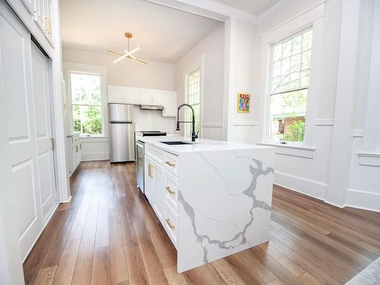 144 W Hampton Ave — Photo 10