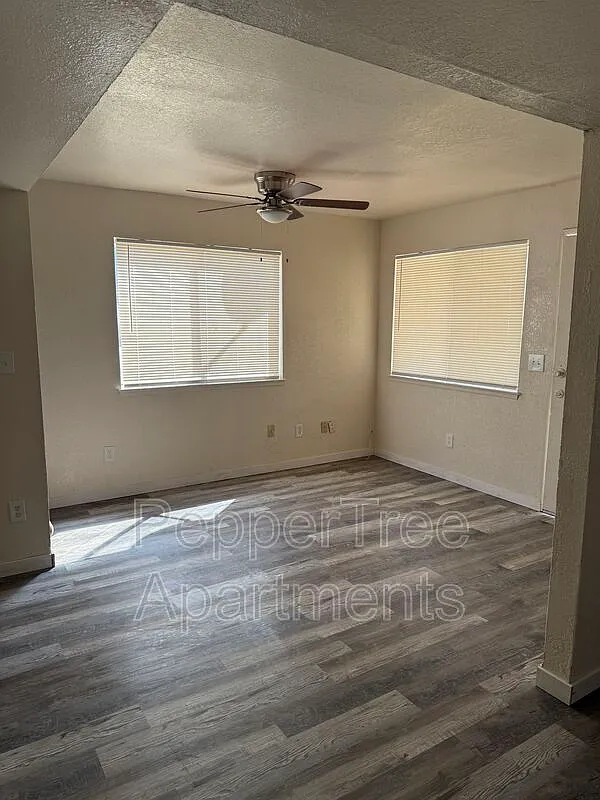PepperTree Townhomes — Photo 2