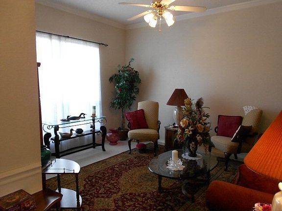 3rd image of 3401 Alicia Ct
