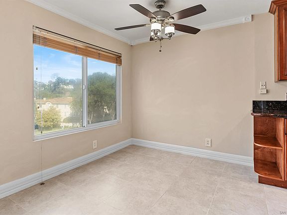 3rd image of 8561 Villa La Jolla Dr APT K