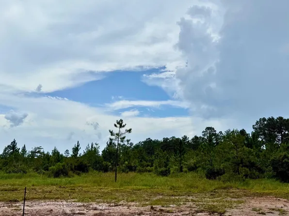 13135 Blackberry Dr, Lumberton, TX 77657