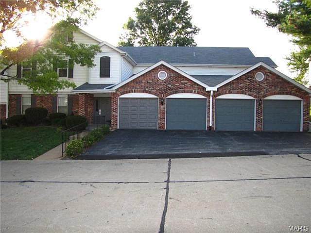1st image of 4321 Sunridge Dr APT A