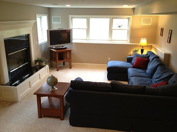 5th image of 2608 Shagbark Ave SE