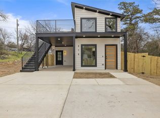 210 N Frances St, Dallas, TX 75211
