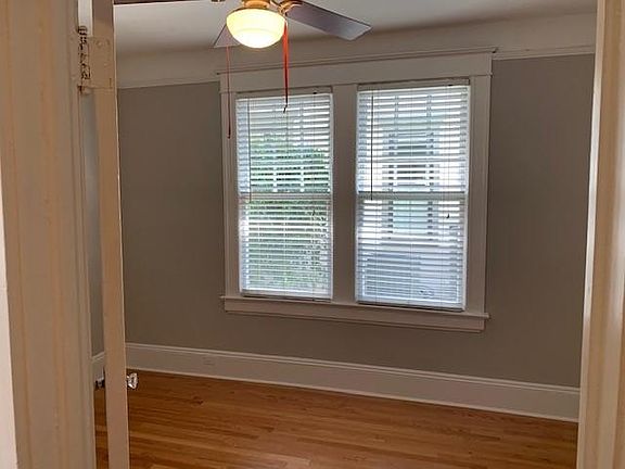 4th image of 2142 Saint Johns Ave