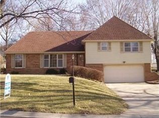 1919 NE 34th Pl, Kansas City, MO 64116