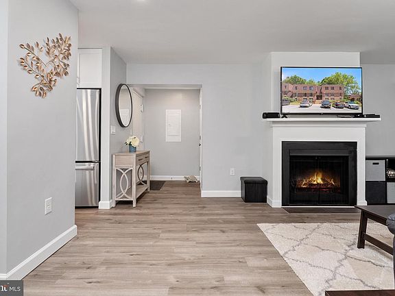 2nd image of 5245 W Running Brook Rd Unit 302