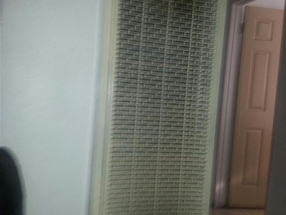 5th image of 8135 Albany Dr