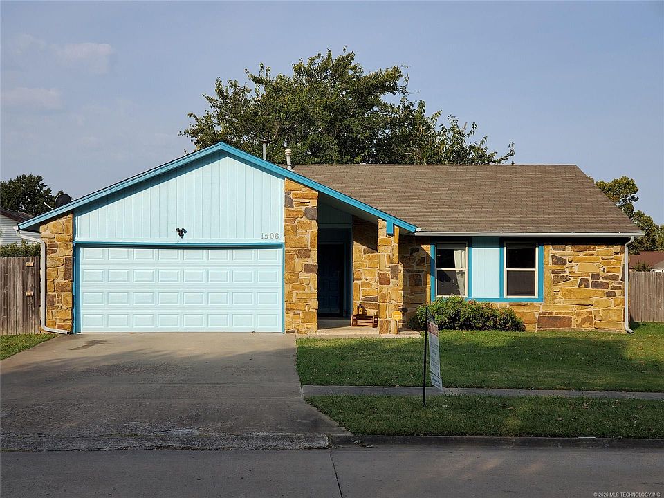 1st image of 1508 N 26th Pl