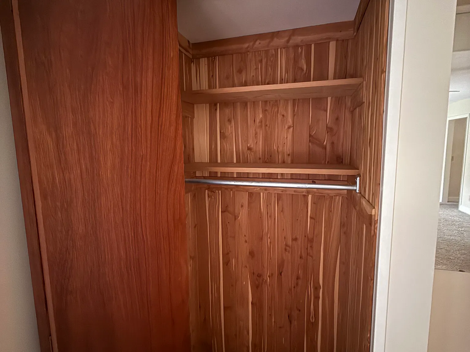 2 bed, 1.5 bath, 1188 sqft, $1,600 — Photo 3