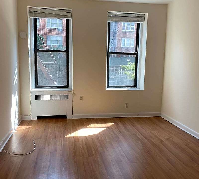 1st image of 337 E 86th St APT 2