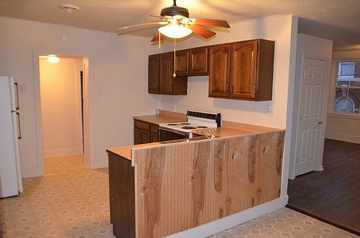 5th image of 2 S Main St APT A