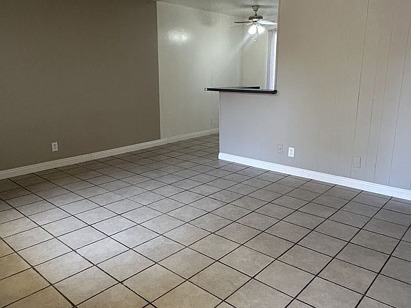 5th image of 611 N Alhambra Ave #A
