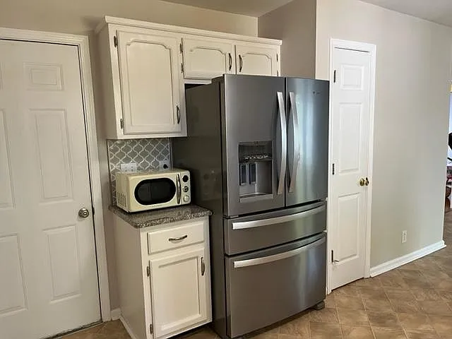 1161 Connemara Way — Photo 20