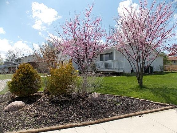 4th image of 1654 Penworth Dr