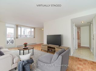 55 Isabella St #906, Toronto, ON M4Y 1M8