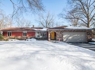 501 Deerpath Dr, Winthrop Harbor, IL 60096