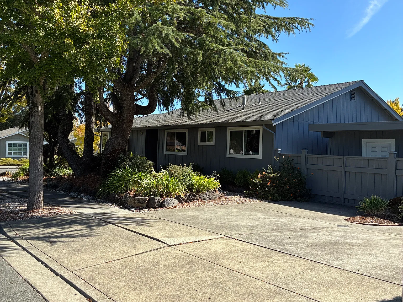 3 bed, $3,600 — Photo 2