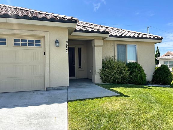2nd image of 9024 W Skagit Ave