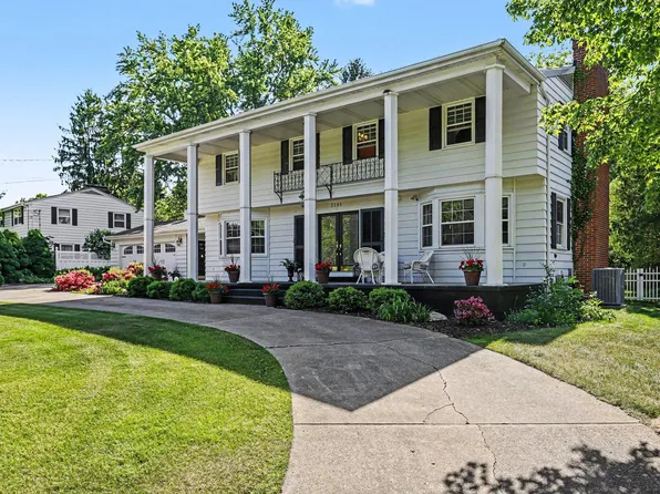 2106 Aberdeen Dr, Kalamazoo, MI 49008