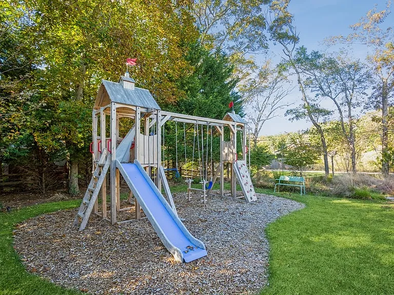 1080 Springs Fireplace Rd — Photo 40