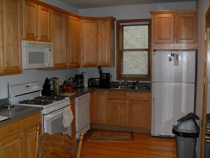 1st image of 1938 W Diversey Pkwy #1W