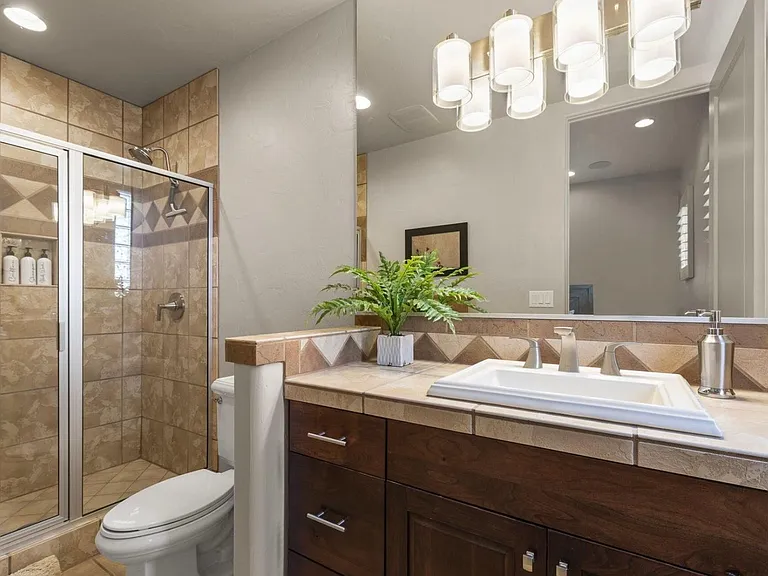 2410 W Entrada Trl #19 — Photo 25