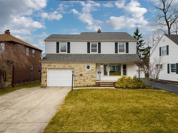 24019 E Groveland Rd, Beachwood, OH 44122