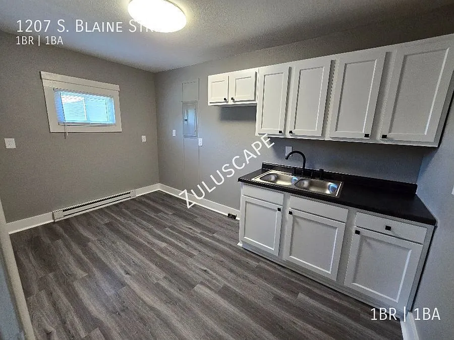 1207 N. Blaine / Newly Rehabbed 1 Bed in Muncie — Photo 2