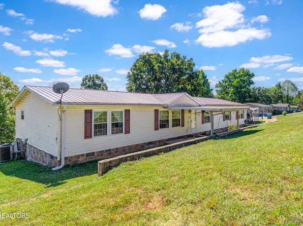 6106 Lanier Rd, Maryville, TN 37801