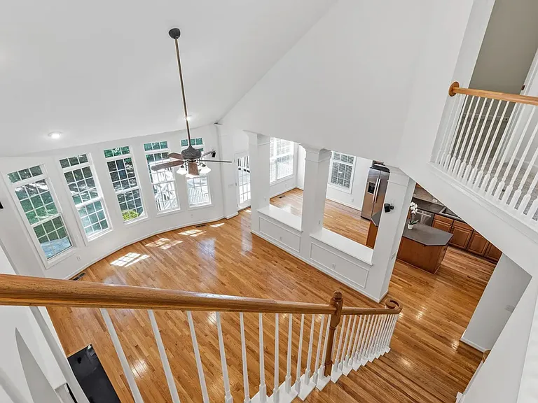 111 Sir Walker Ln — Photo 15