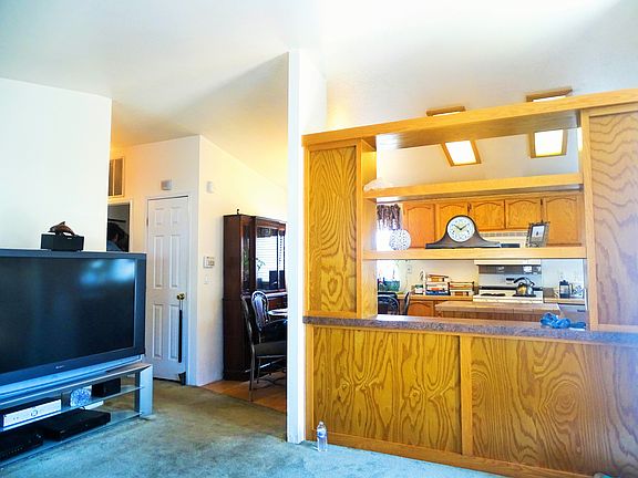 3rd image of 375 W Ramona St Space 39