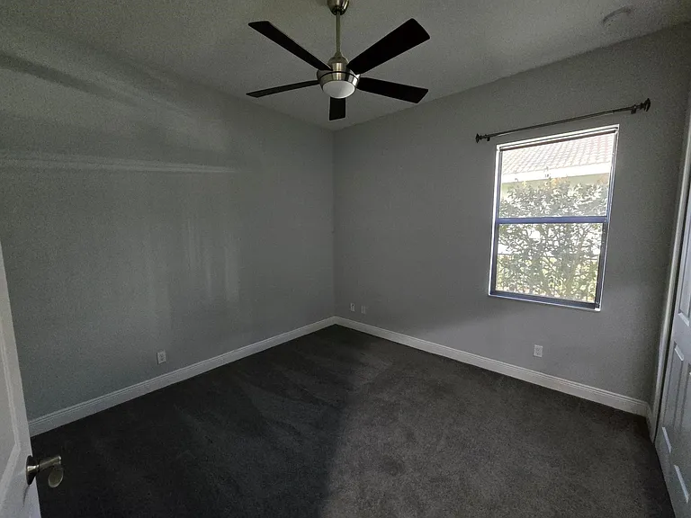2095 NW Diamond Creek Way — Photo 13