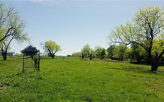 3rd image of 1319 County Road 4125
