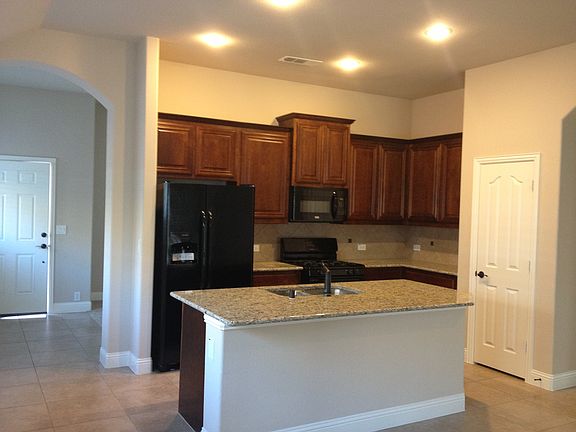 4th image of 1024 Grangewood Dr