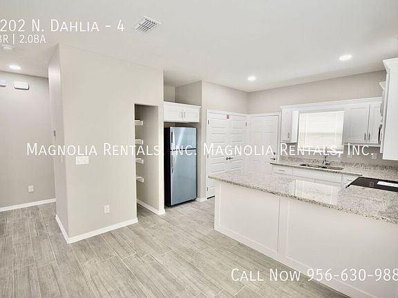 4th image of 5202 N Dahlia St #4