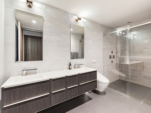 5th image of 9 Jones St APT 2