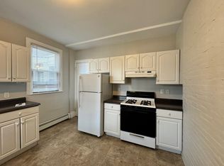 63 Dana St APT 9, Cambridge, MA 02138