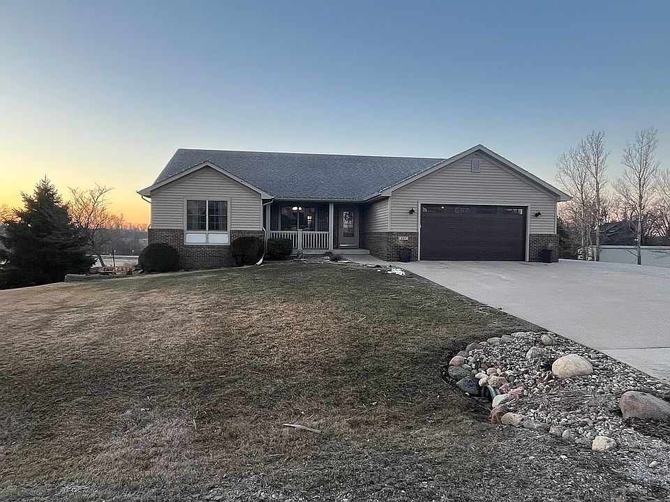 1st image of 611 Rock Creek Dr