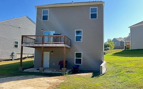 4th image of 3305 Serenity Dr NE