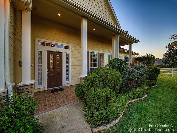 5th image of 6018 Blackberry Cove Ln
