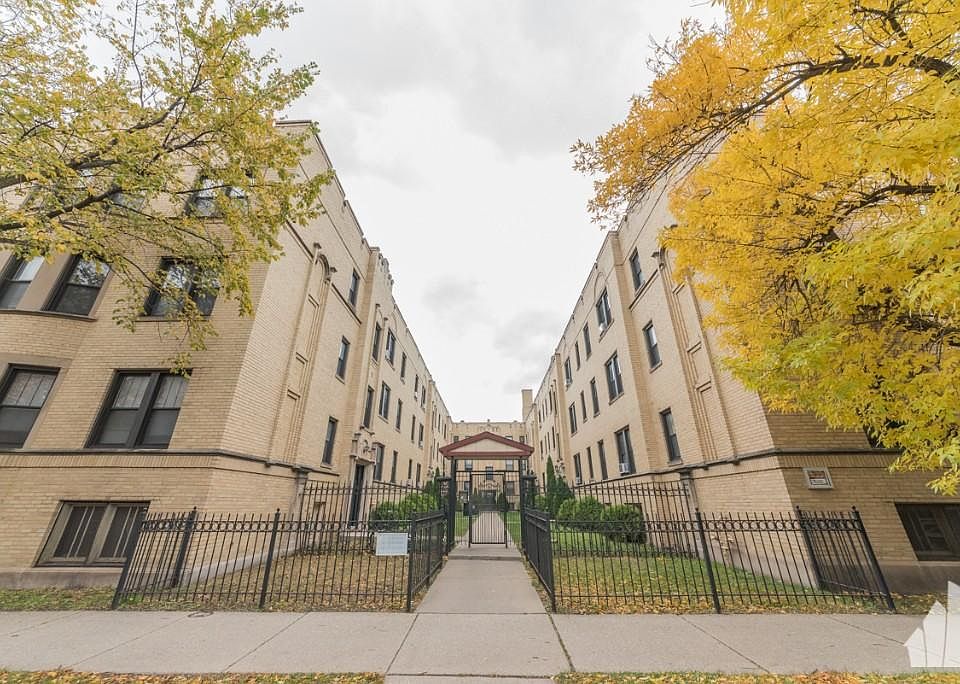 1st image of 1940 W Wilson Ave #1O
