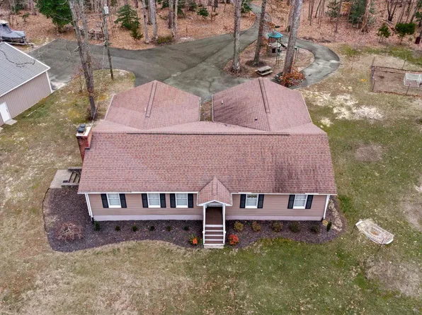 10367 Walkers Ln, King George, VA 22485