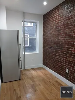 Rented by Bond New York | media 88