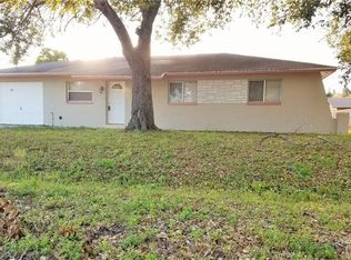 6119 Meadow View Cir, Fort Myers, FL 33916
