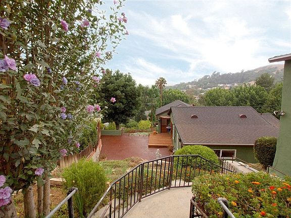 2nd image of 5200 Remstoy Dr