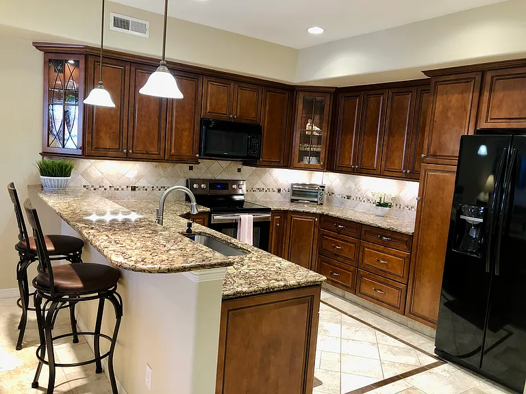 239 E Fountain Blvd #100 — Photo 5