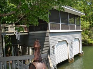 249 Yonah Lake Rd, Toccoa, GA 30577