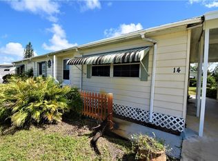 14 Chateau Way, Naples, FL 34112